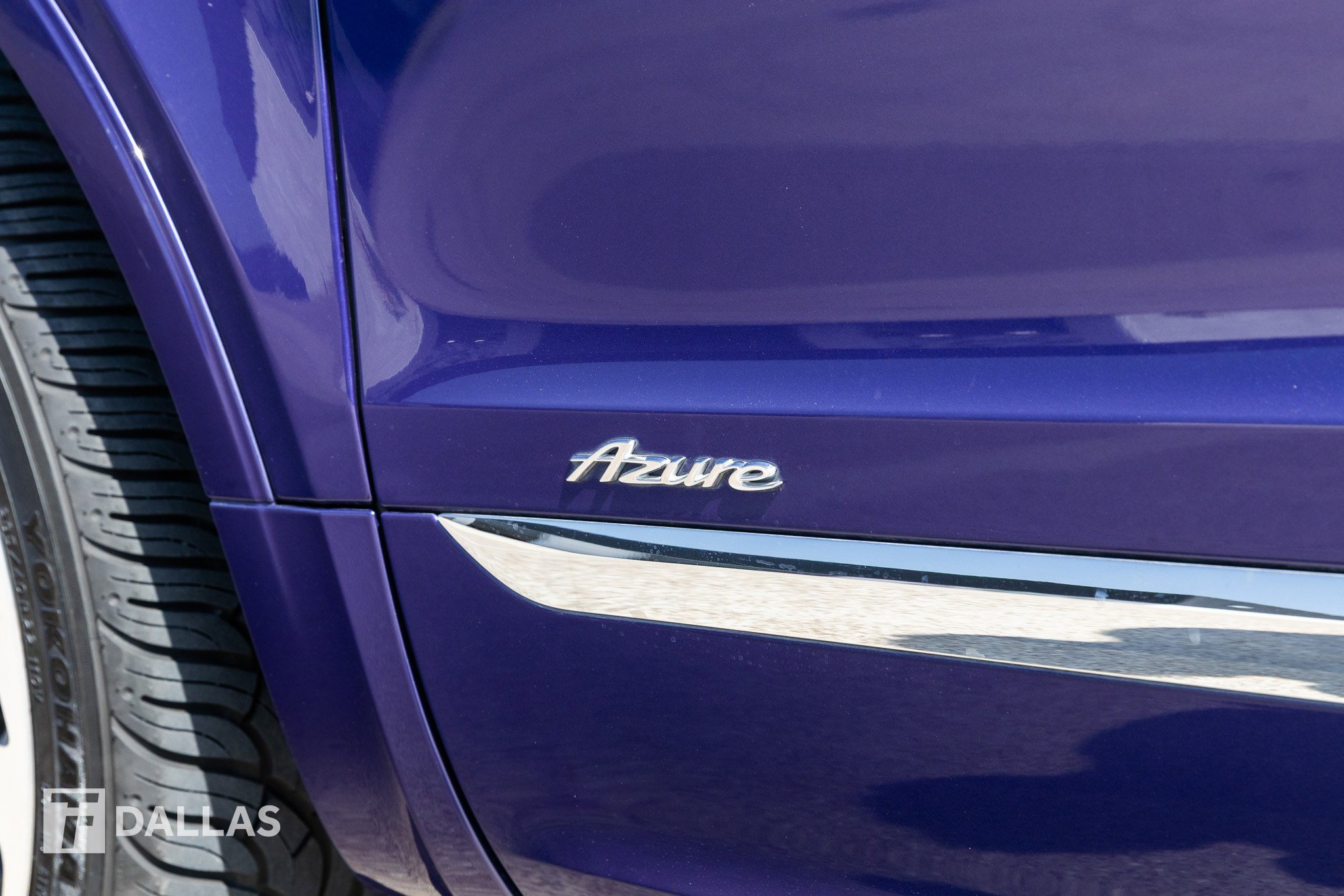 Used 2023 Bentley Bentayga image 11