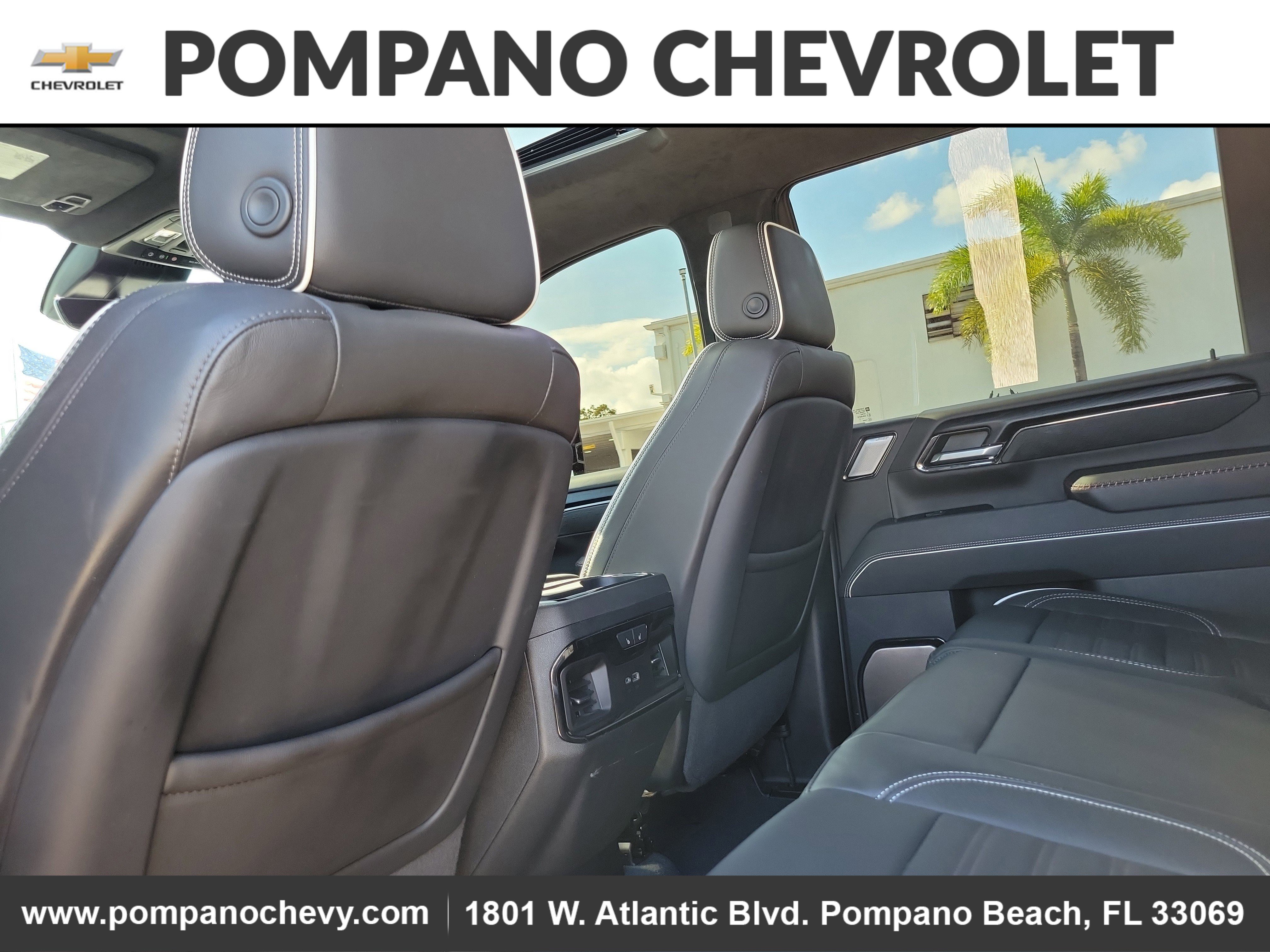 Used 2024 GMC Sierra 2500 AT4X image 12