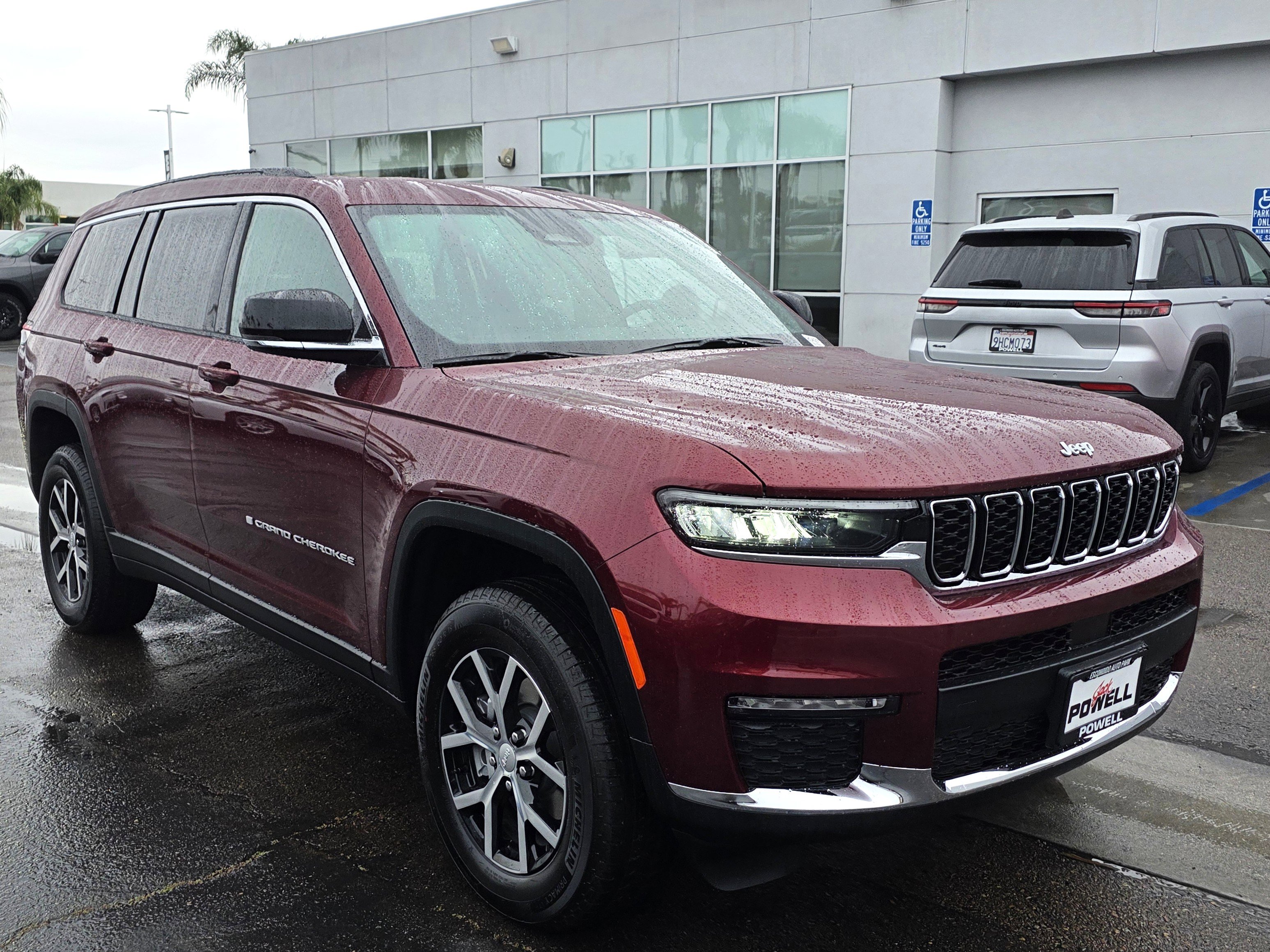 New 2025 Jeep Grand Cherokee L Limited image 6