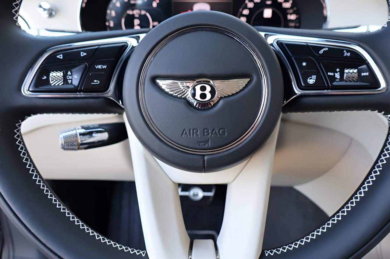 Used 2026 Bentley Continental GTC image 23