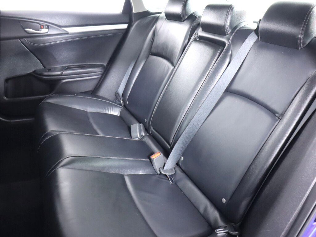 Used 2018 Honda Civic EX-L image 32
