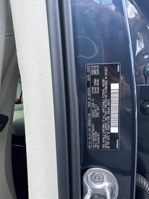 Certified 2023 Volvo XC90 B6 Plus AWD/4WD image 27