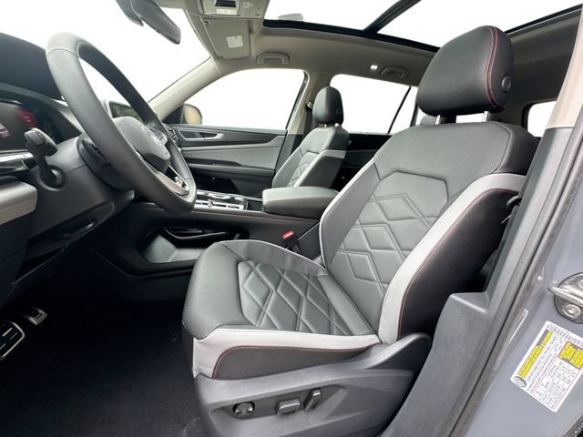 New 2026 Volkswagen Atlas Peak Edition AWD/4WD image 13