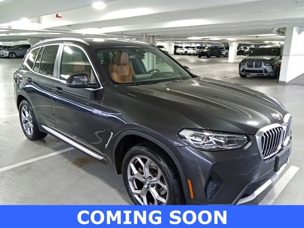 Used 2023 BMW X3 xDrive30i w/ Premium Package image 4