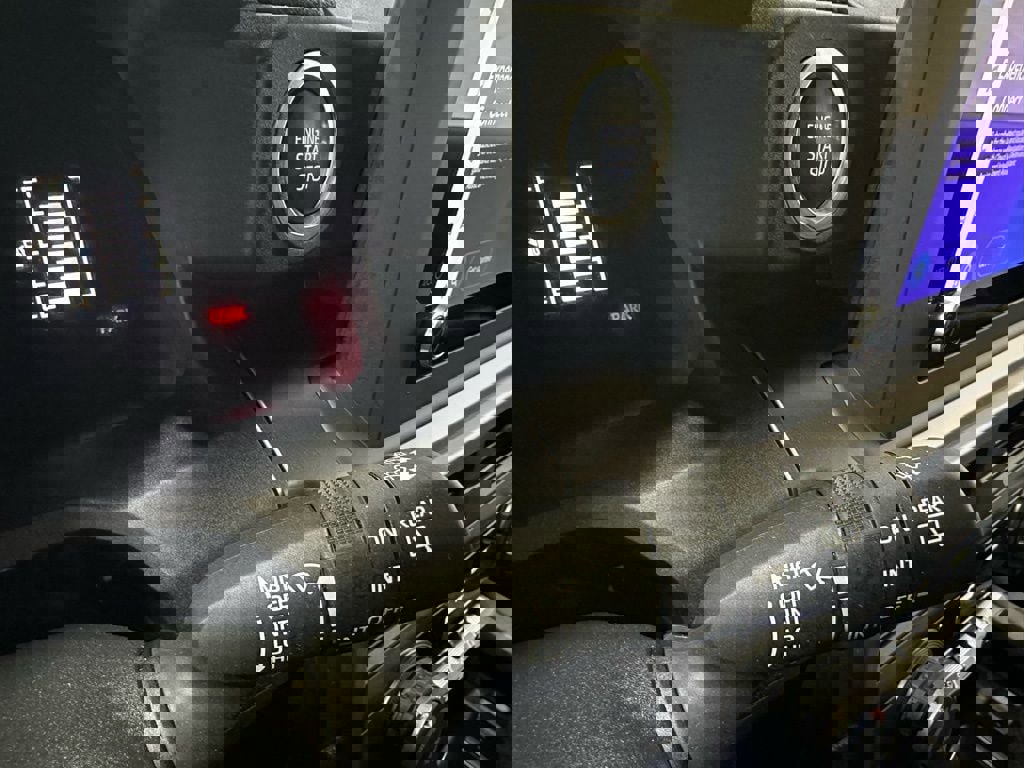 Used 2025 Toyota 4Runner SR5 image 22