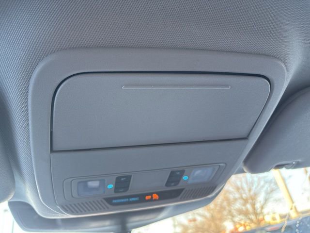 Used 2021 Ford Explorer XLT image 18