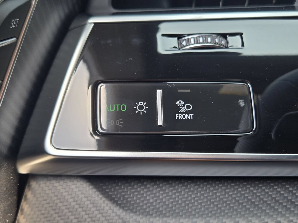New 2026 Audi SQ8 Premium Plus AWD/4WD image 26