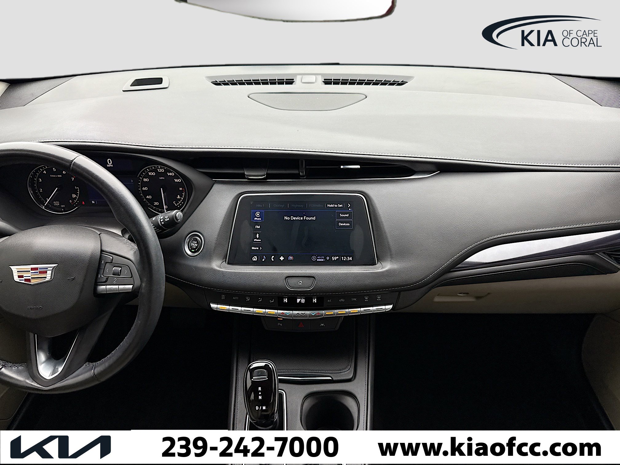 Used 2023 Cadillac XT4 Luxury w/ Driver Awareness Package image 19