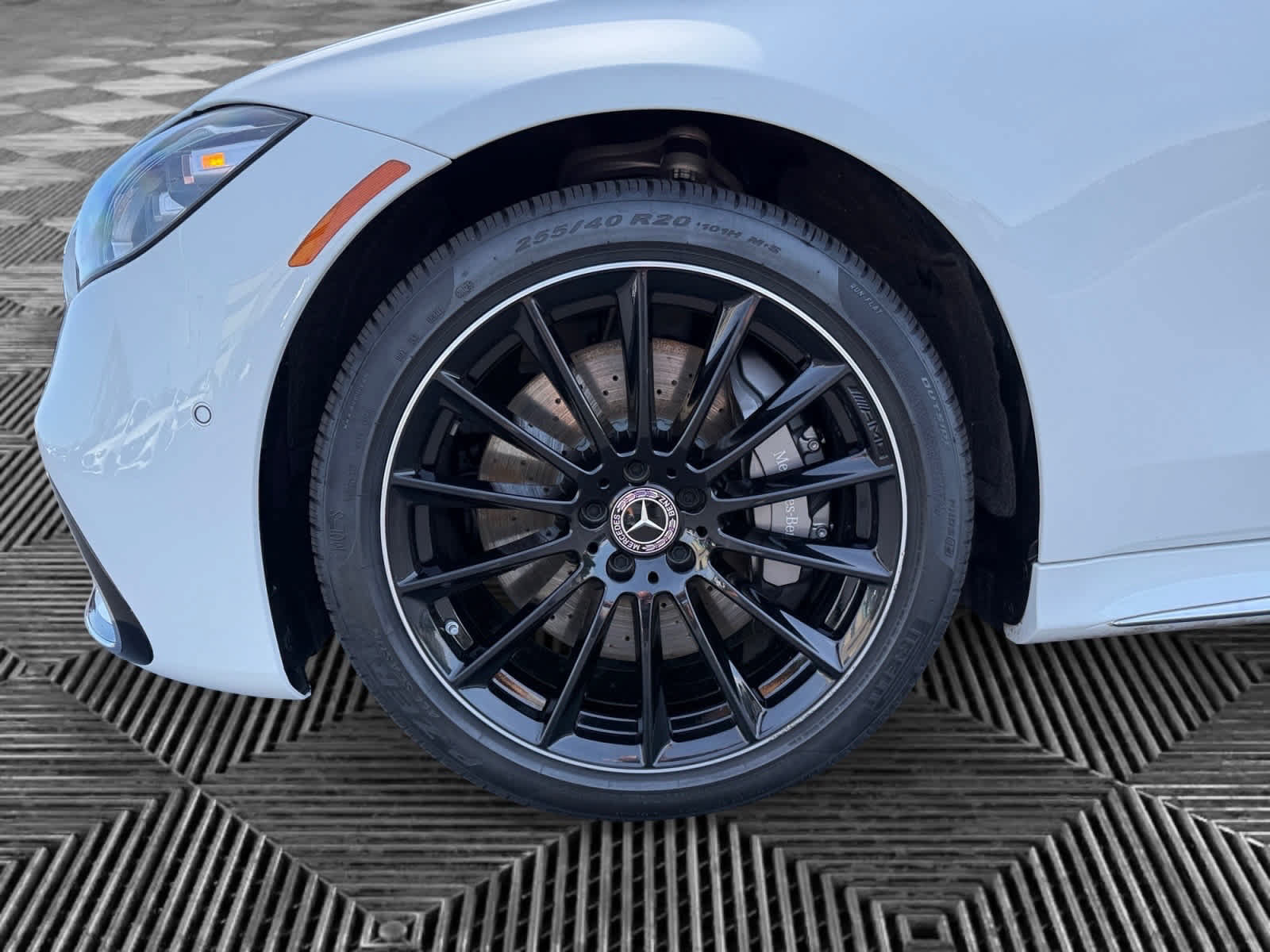 New 2026 Mercedes-Benz S 500 4MATIC image 8