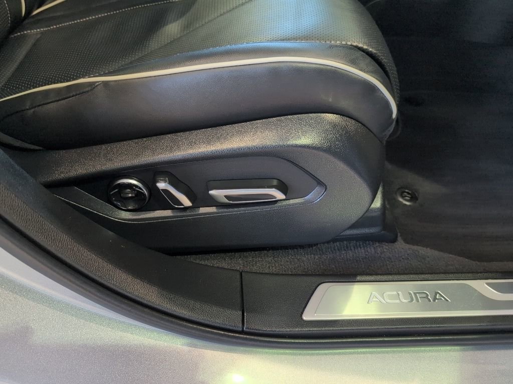 Certified 2025 Acura RDX SH-AWD w/ Advance Package image 55