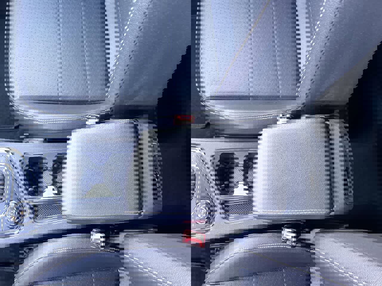 Used 2021 Volkswagen Tiguan SE image 21