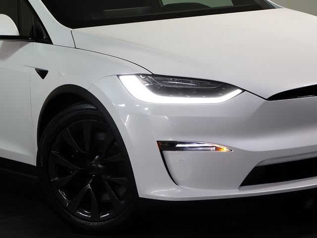 Used 2023 Tesla Model X AWD/4WD image 8