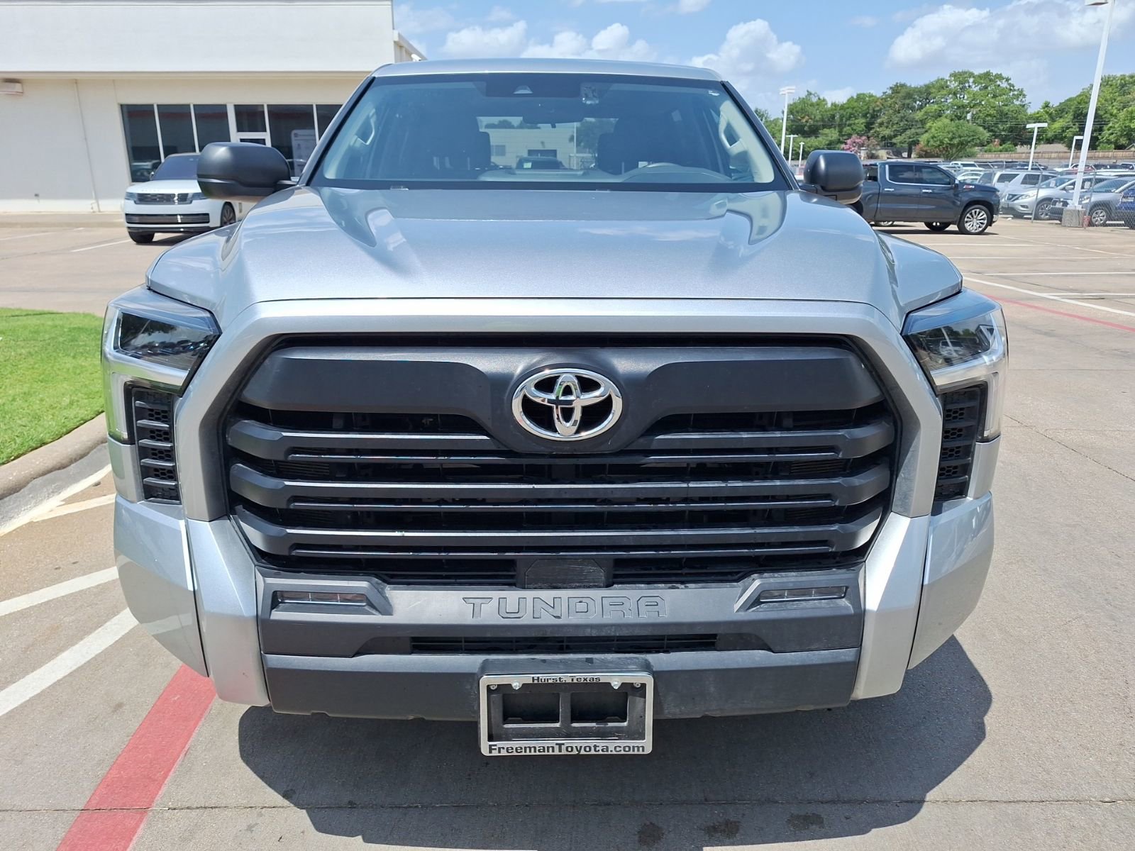 Used 2024 Toyota Tundra SR5 image 9
