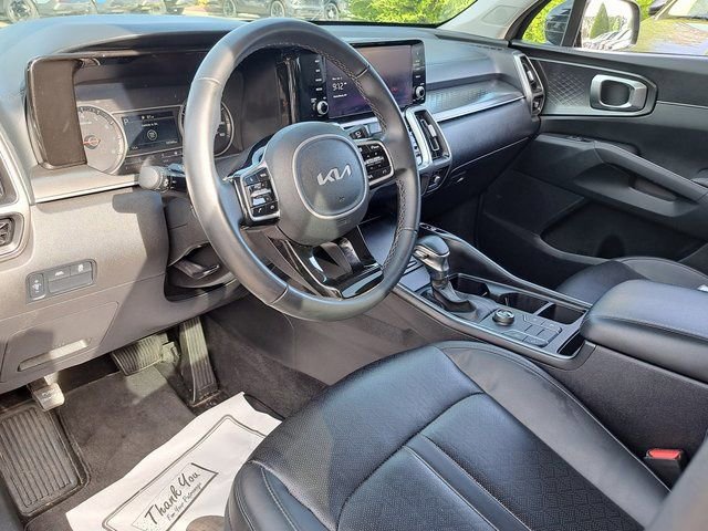 Used 2022 Kia Sorento S image 8
