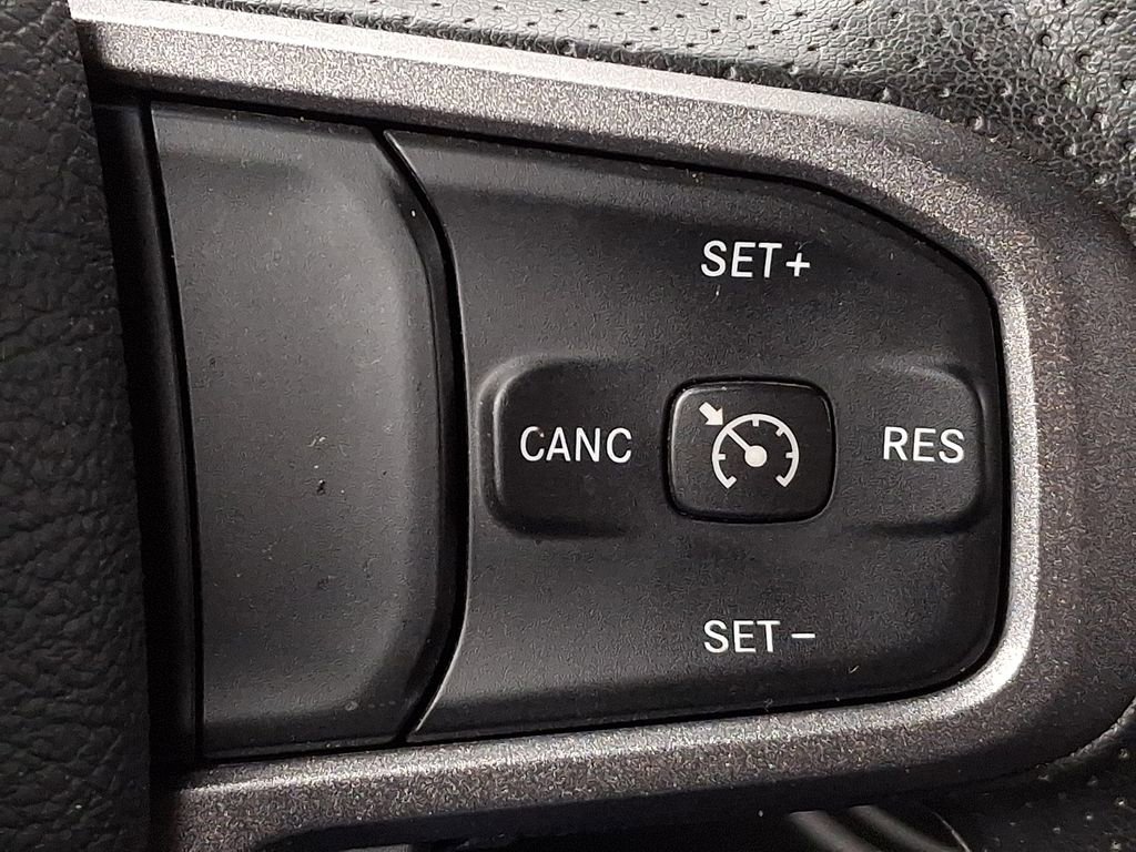 Used 2023 RAM 3500 Tradesman w/ Chrome Appearance Group image 22