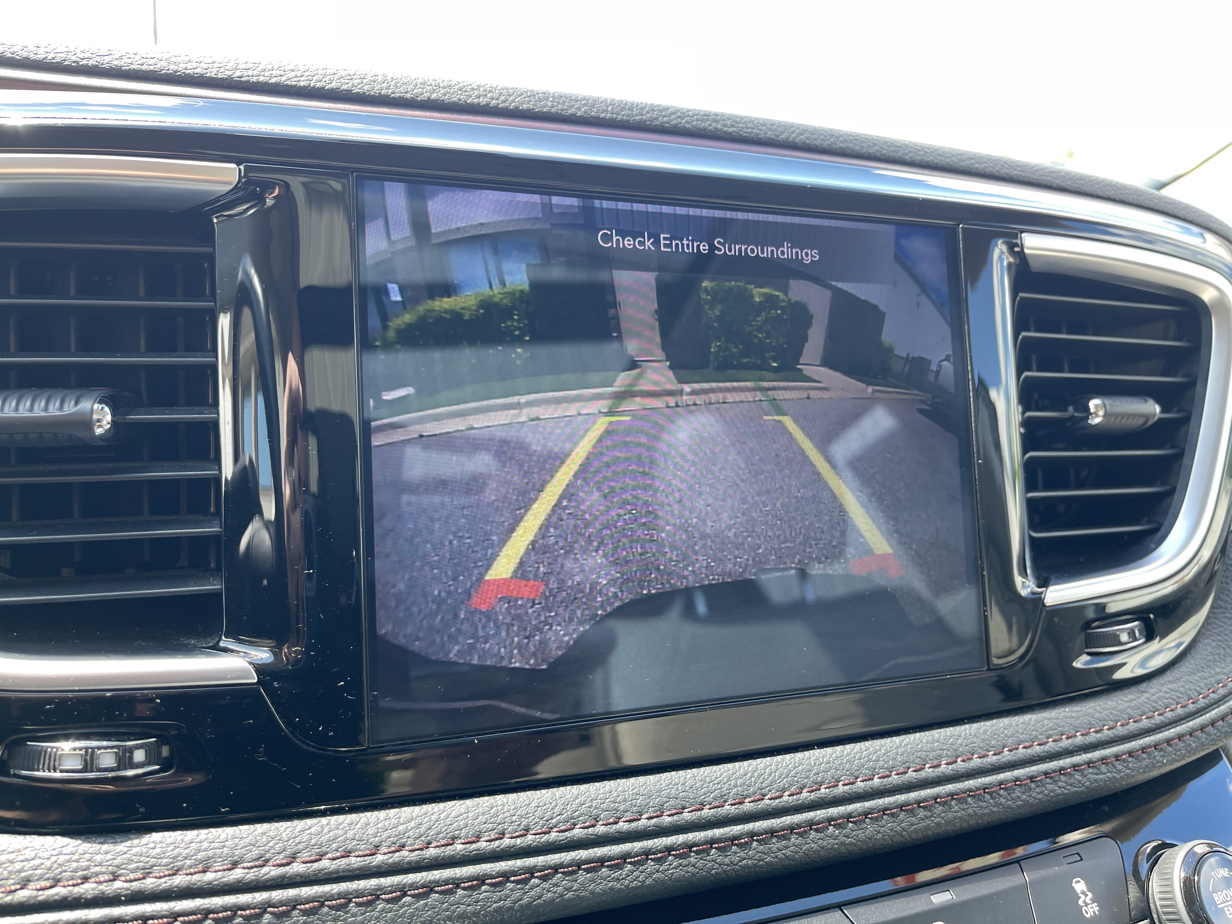 Used 2020 Chrysler Pacifica Limited FWD image 22