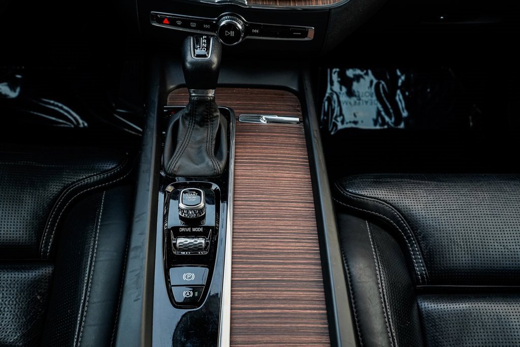 Used 2019 Volvo XC60 T6 Inscription w/ Protection Package Premier image 13