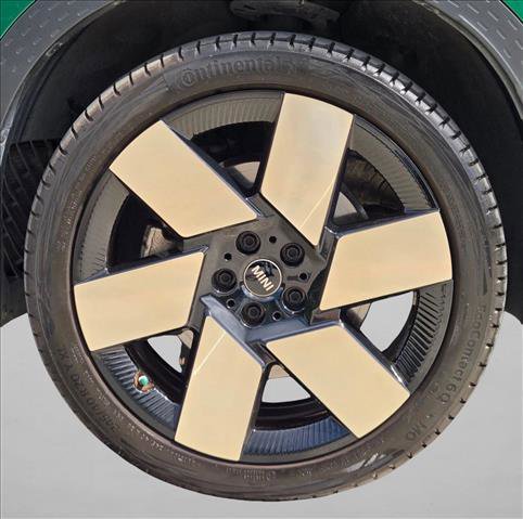 Certified 2025 MINI Cooper Countryman S image 24