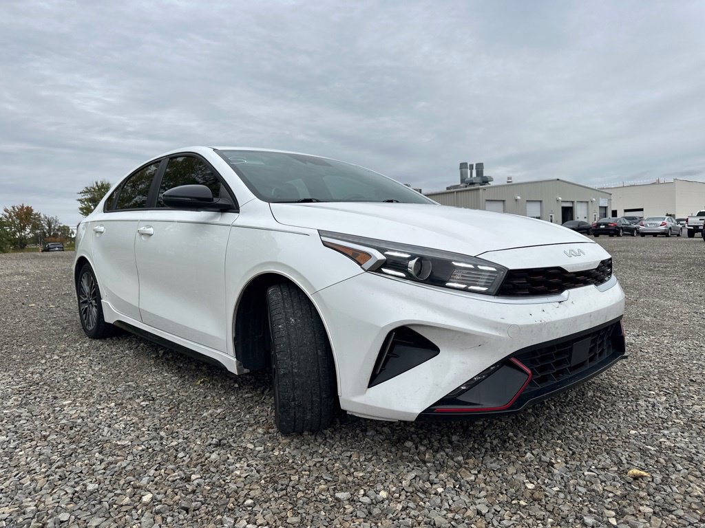 Used 2022 Kia Forte GT-Line w/ GT-Line Premium Package FWD image 13