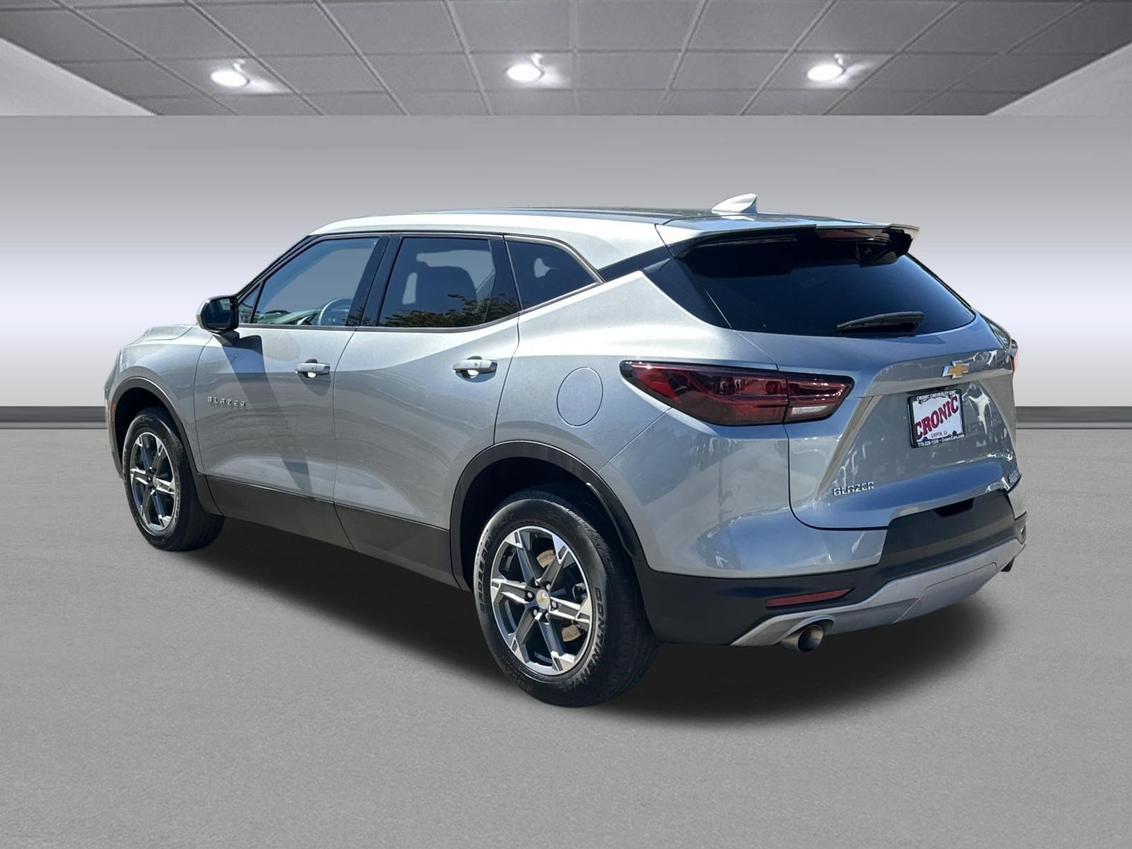 Used 2025 Chevrolet Blazer LT FWD image 5