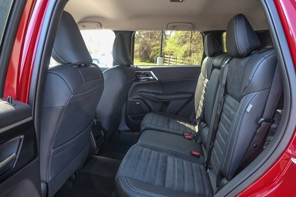 New 2026 Mitsubishi Outlander SE AWD/4WD image 21