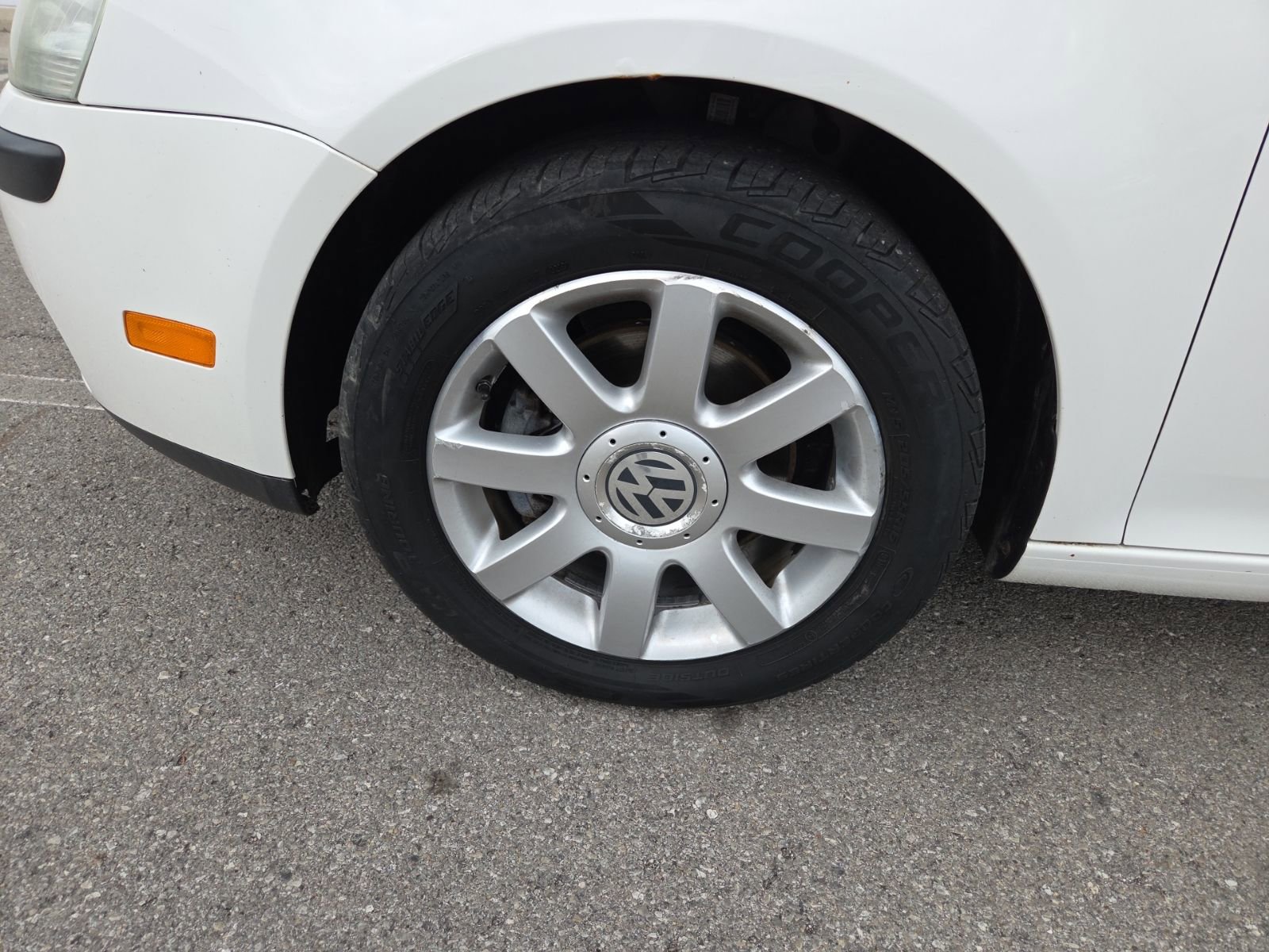 Used 2009 Volkswagen Rabbit S image 15