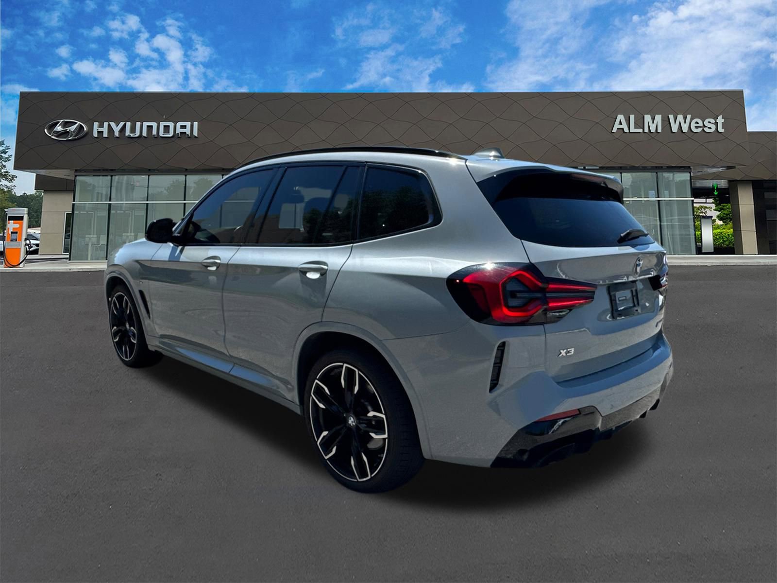 Used 2022 BMW X3 M40i AWD/4WD image 7