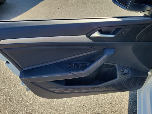 Certified 2024 Volkswagen Jetta Sport FWD image 12