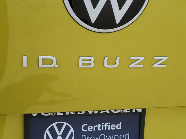 Certified 2025 Volkswagen ID. Buzz 1st Edition RWD image 7