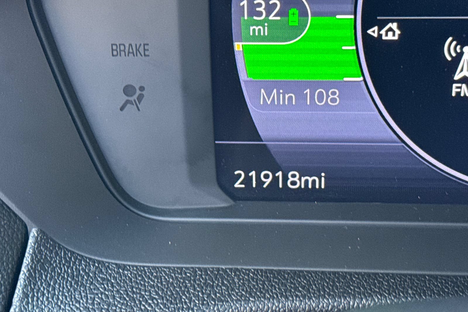 Used 2023 Chevrolet Bolt LT w/ Infotainment Package FWD image 3
