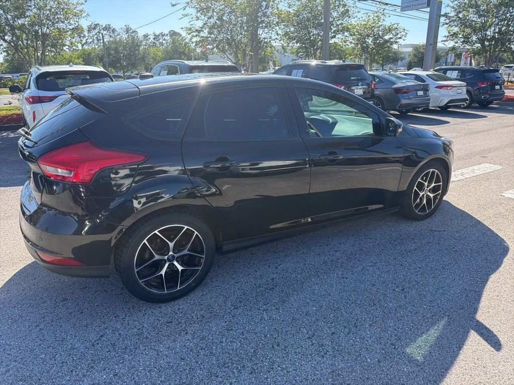 Used 2017 Ford Focus SEL w/ Cold Weather Package image 14