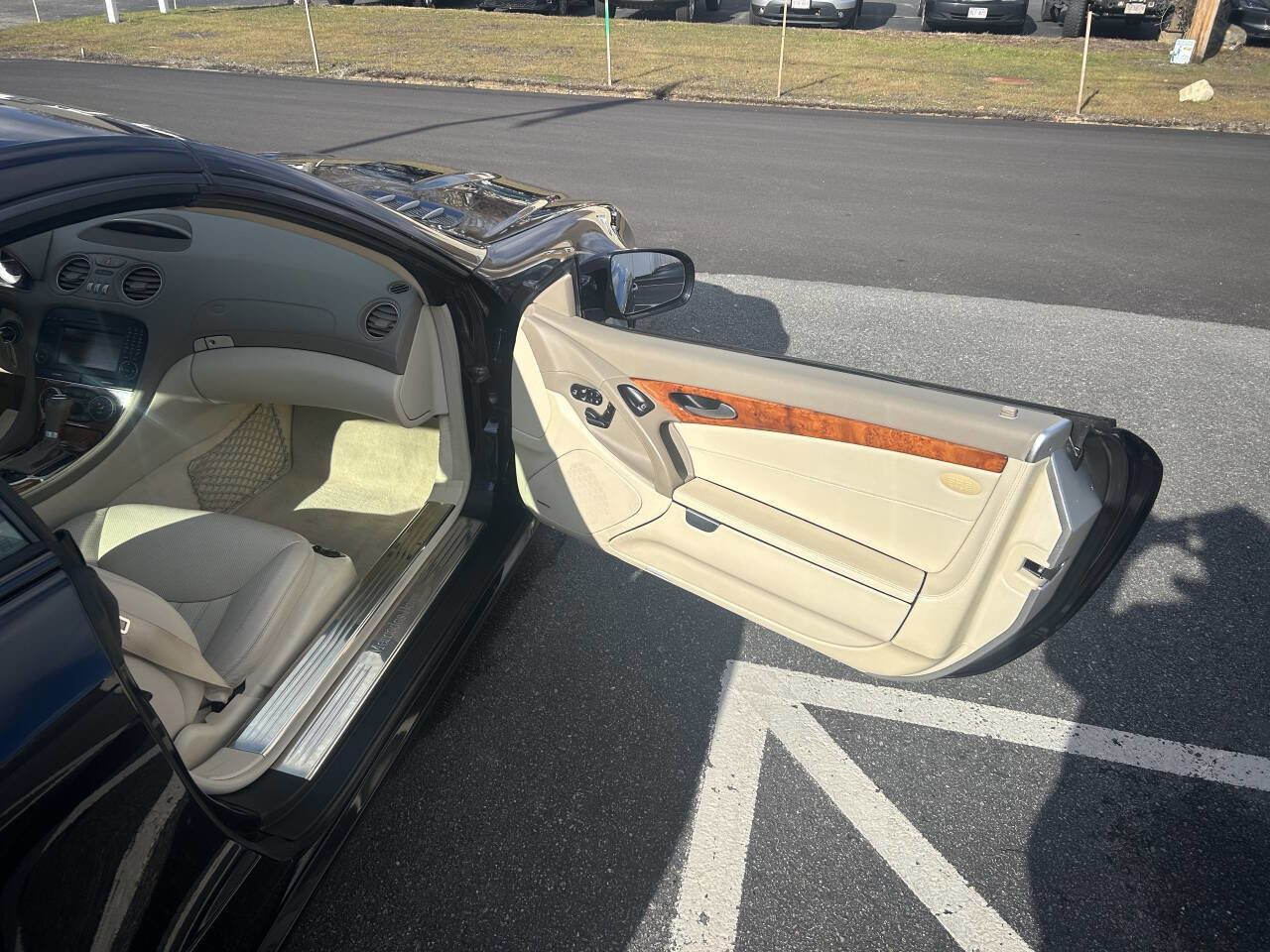 Used 2009 Mercedes-Benz SL 550 image 13