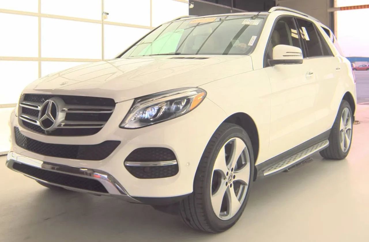 Used 2017 Mercedes-Benz GLE 350 4MATIC w/ Premium 2 Package image 1