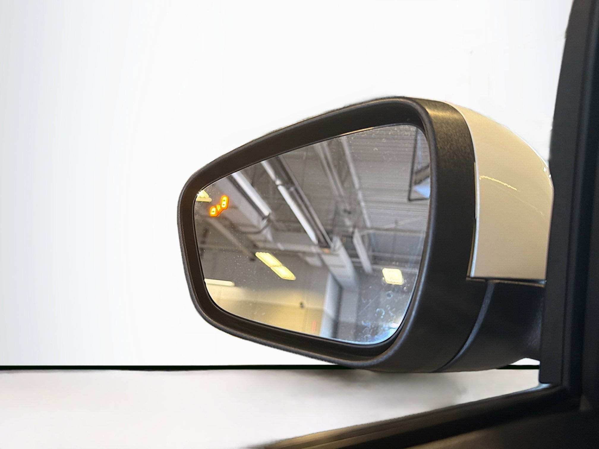 Used 2021 Ford Escape SE w/ Cold Weather Package image 16