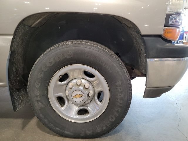 Used 2000 Chevrolet Silverado 2500 LS RWD image 15