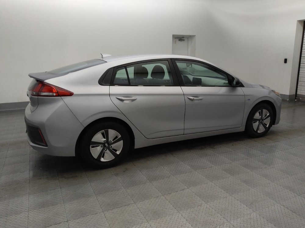 Used 2020 Hyundai Ioniq Blue FWD image 10