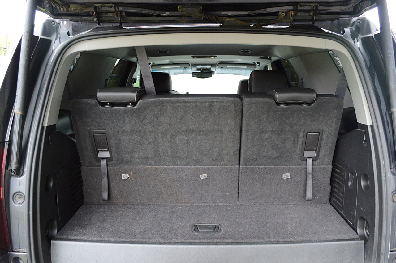 Used 2017 Chevrolet Tahoe LT image 16