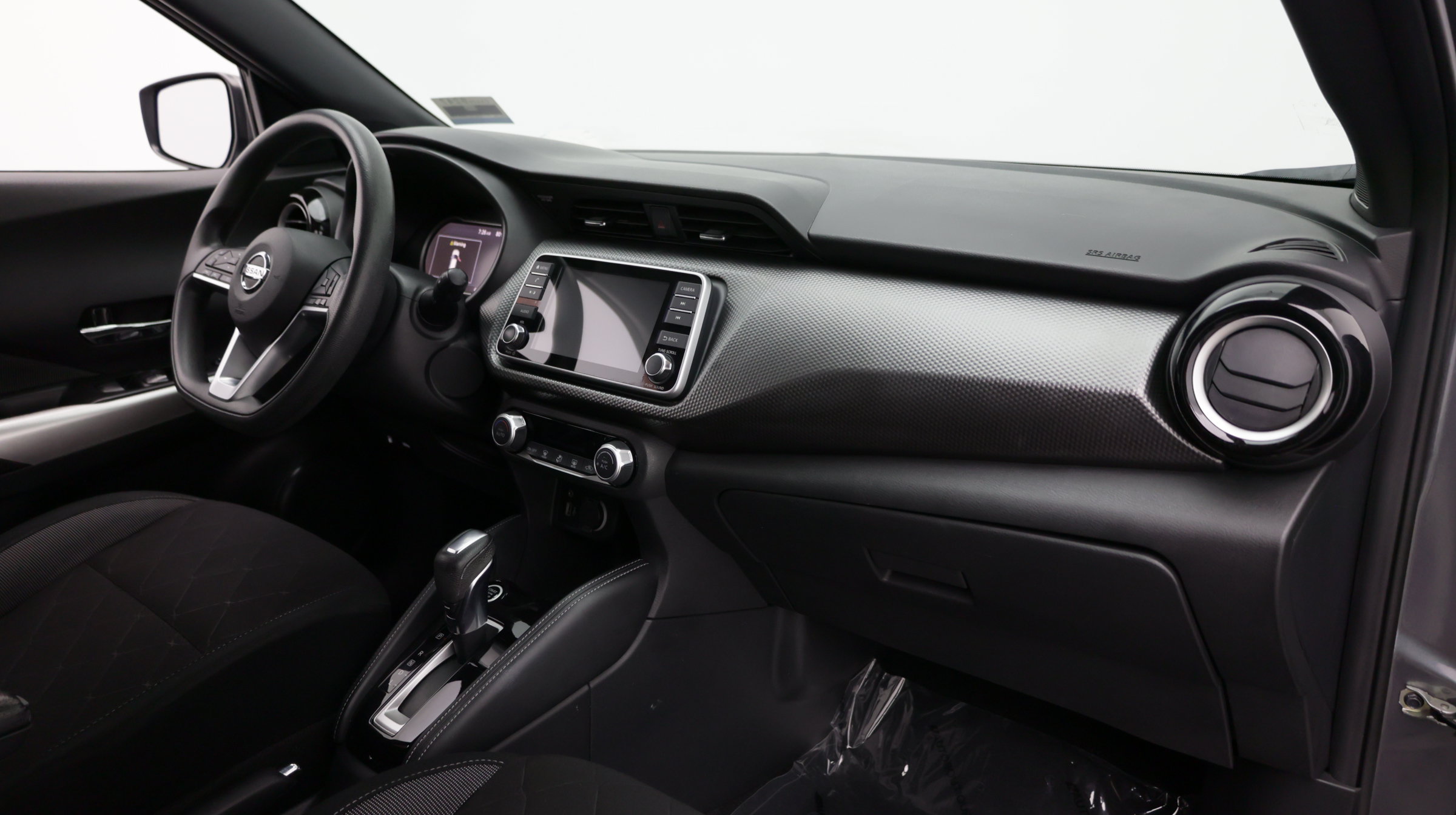 Used 2020 Nissan Kicks SV FWD image 33
