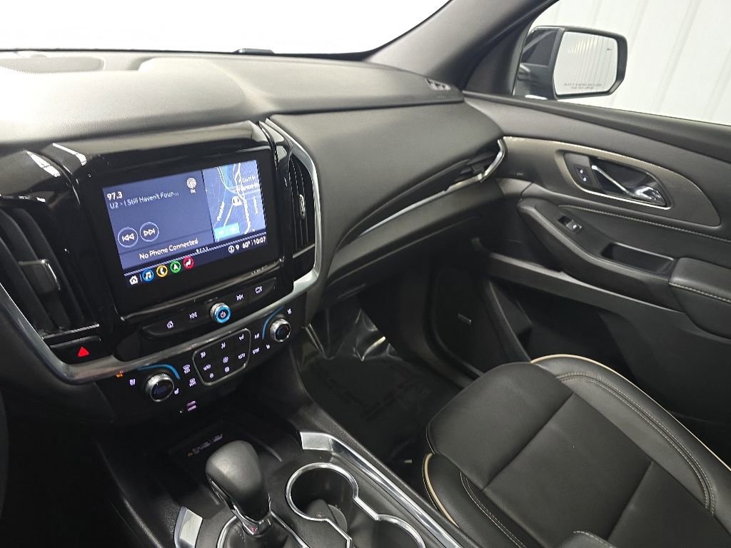 Used 2023 Chevrolet Traverse Premier AWD/4WD image 28