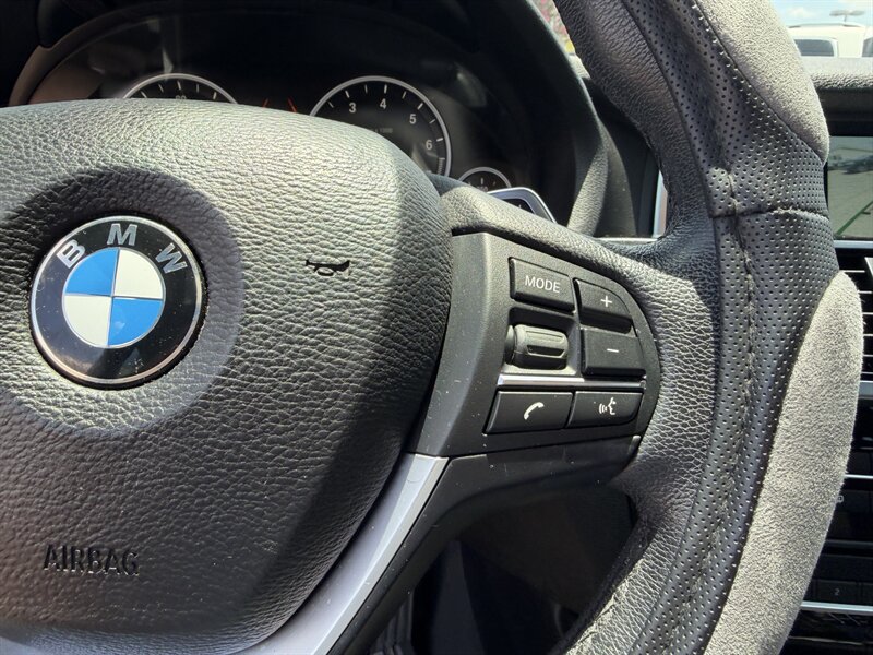 Used 2018 BMW X4 xDrive28i AWD/4WD image 17