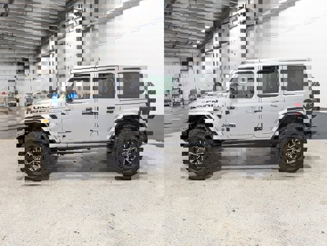 Used 2024 Jeep Wrangler Unlimited Rubicon 392 image 6
