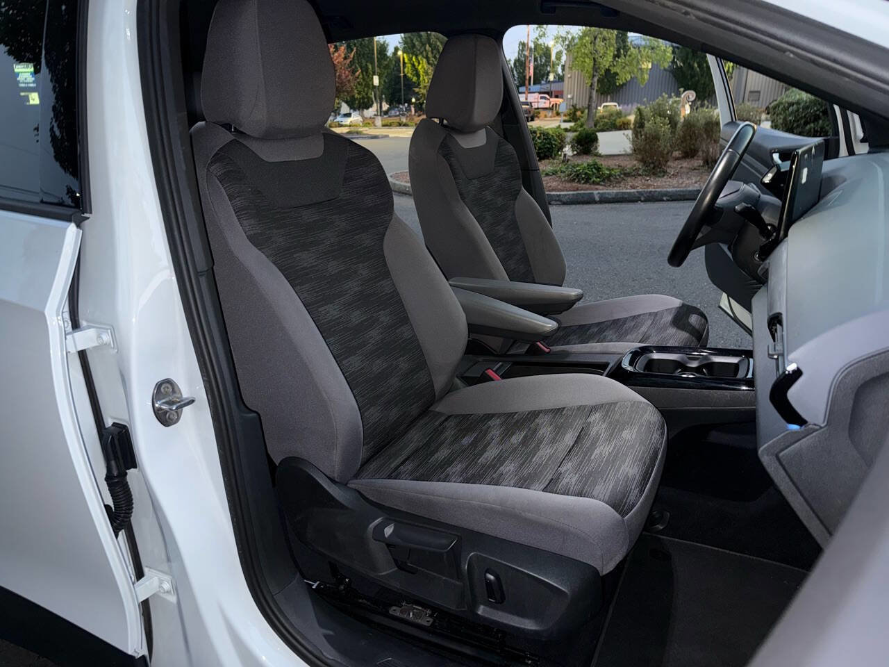 Used 2021 Volkswagen ID.4 Pro w/ ID.4 Protection Package image 43