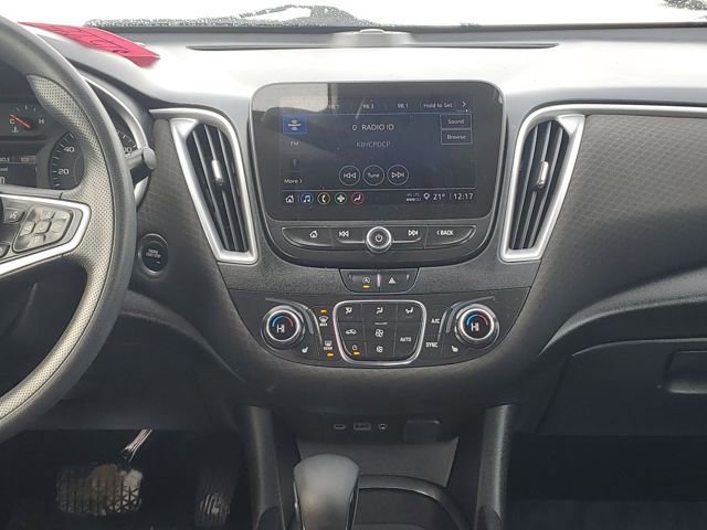 Used 2022 Chevrolet Malibu LT image 32