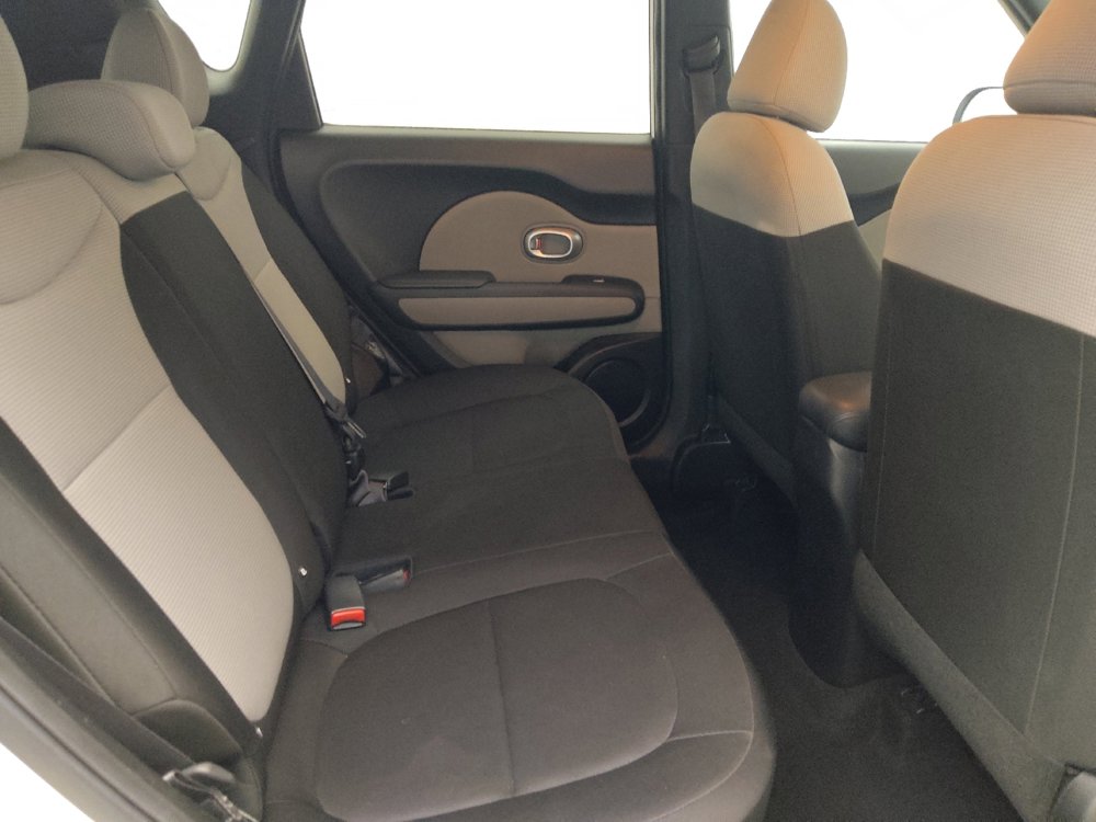 Used 2019 Kia Soul FWD image 19