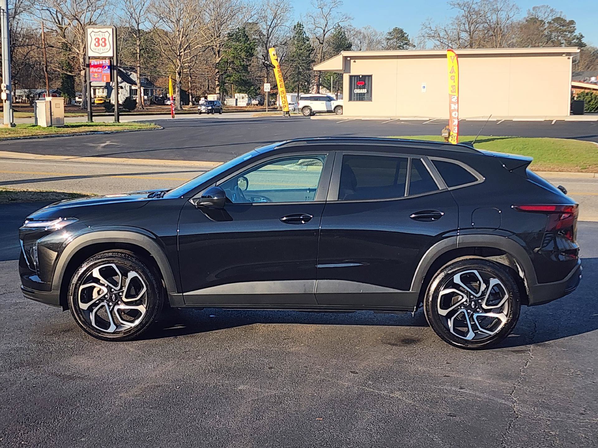 Used 2025 Chevrolet Trax RS w/ Sunroof Package
