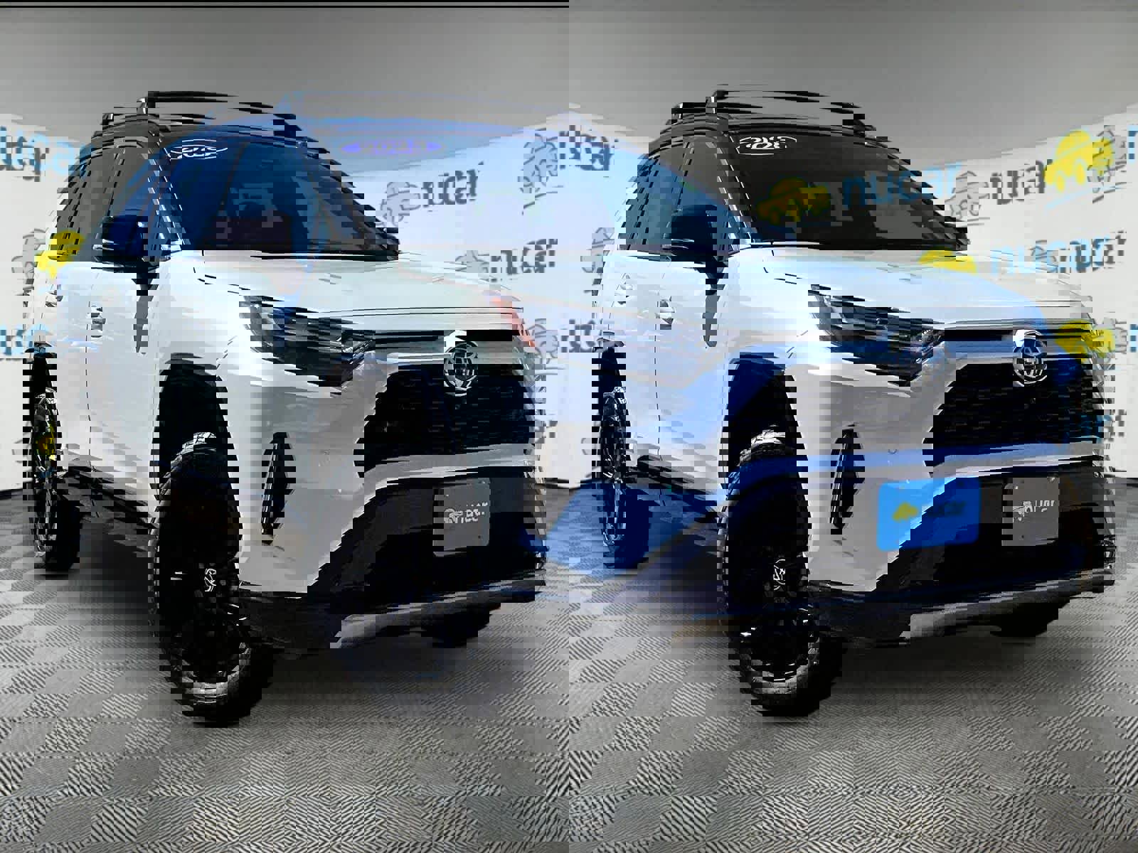 Used 2023 Toyota RAV4 XSE AWD/4WD image 1