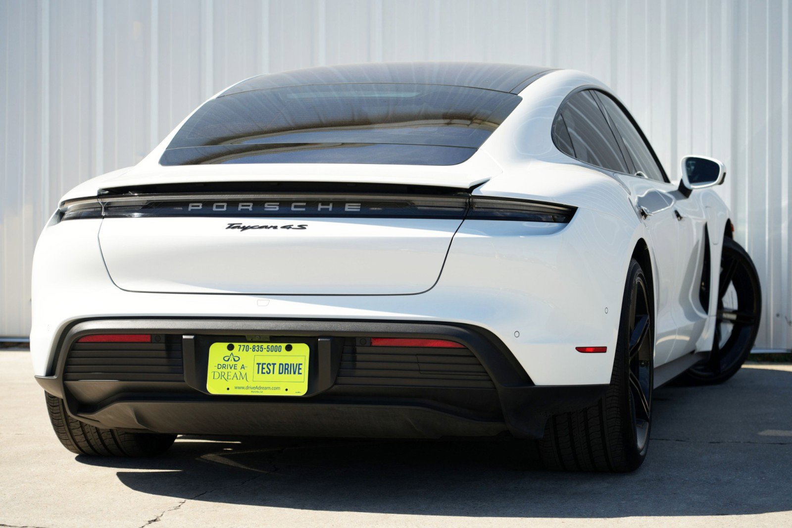 Used 2020 Porsche Taycan 4S w/ Premium Package image 5