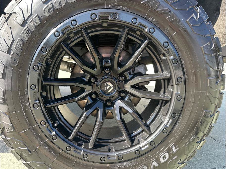 Used 2020 Chevrolet Silverado 1500 LT Trail Boss AWD/4WD image 15