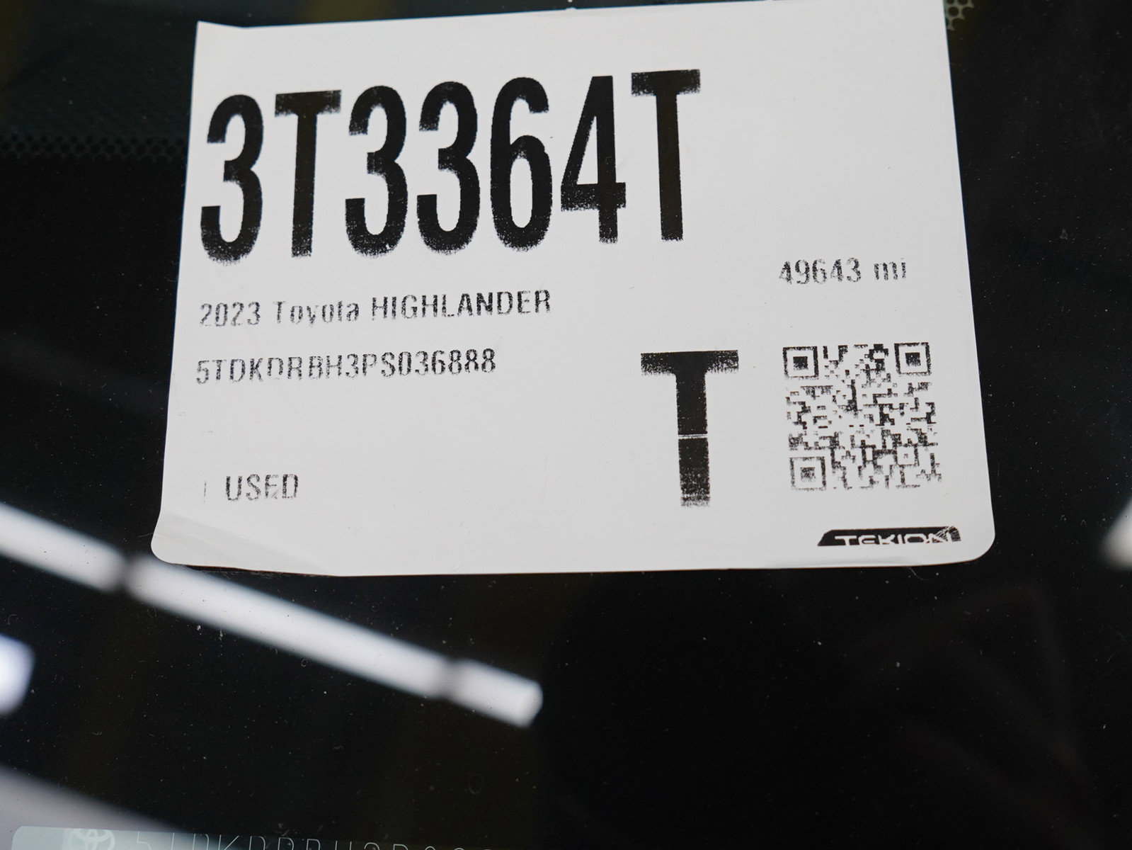 Used 2023 Toyota Highlander XLE image 32