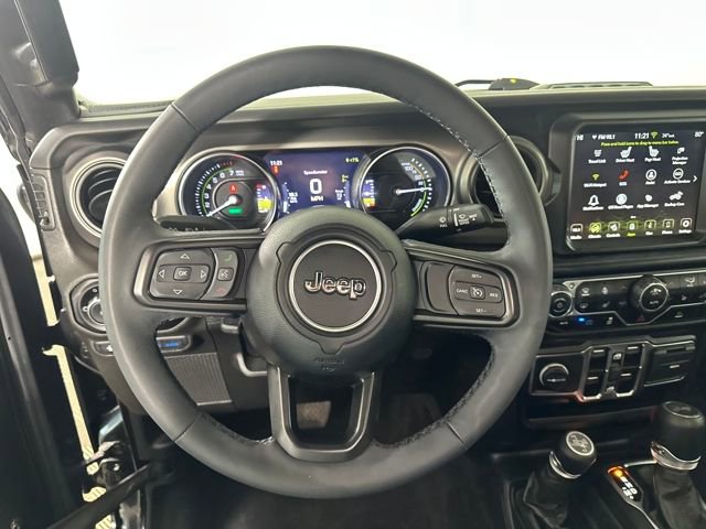 Used 2023 Jeep Wrangler Unlimited w/ Cold Weather Group image 14